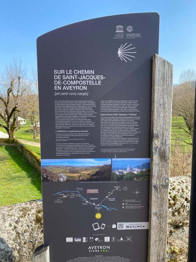 Отель Au Pont D'Olt Saint-Come-d'Olt Экстерьер фото